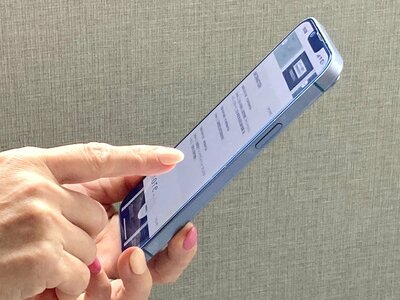 「推しができると、公式サイトやSNS、動画など知りたい情報が一気に増えていく」