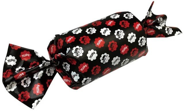 ブラックミルキークリームロール（コーラ味）