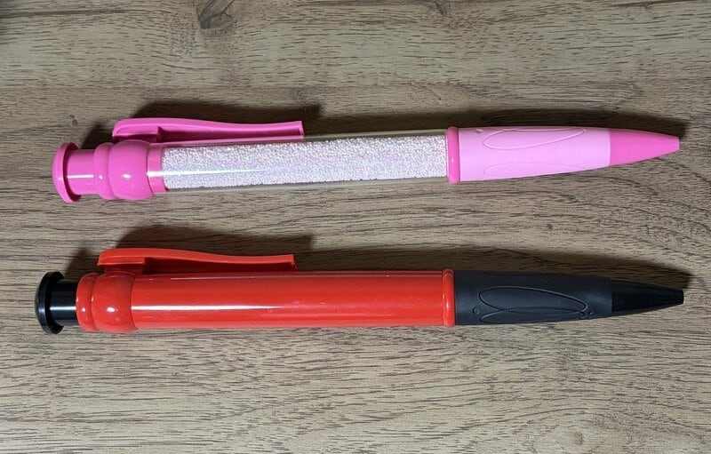 ダイソー、ジャンボボールペン筆者撮影写真