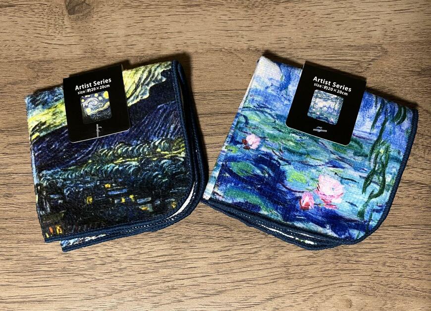 筆者撮影（セリア、マイクロファイバーミニタオル 星月夜 VG/マイクロファイバーミニタオル 睡蓮 CM）