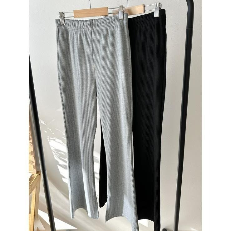 出所：しまむら公式　レディース　リブレギンスパンツ（mayo）