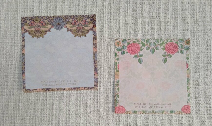 筆者撮影（セリア、メモ付箋 80P ウィリアム・モリスワールド）