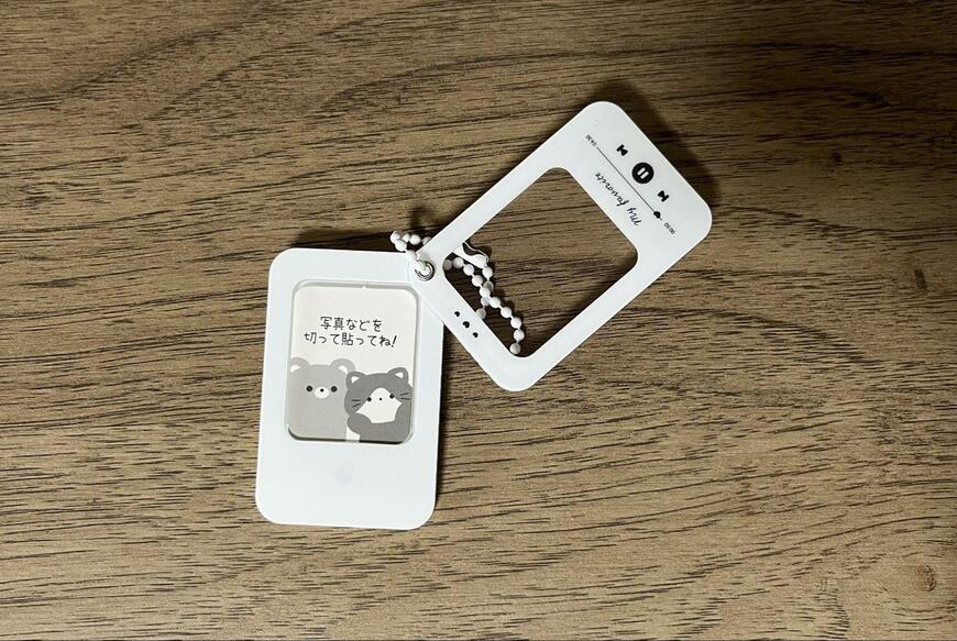 セリア、フォトキーホルダー ゲーム＆ミュージック写真