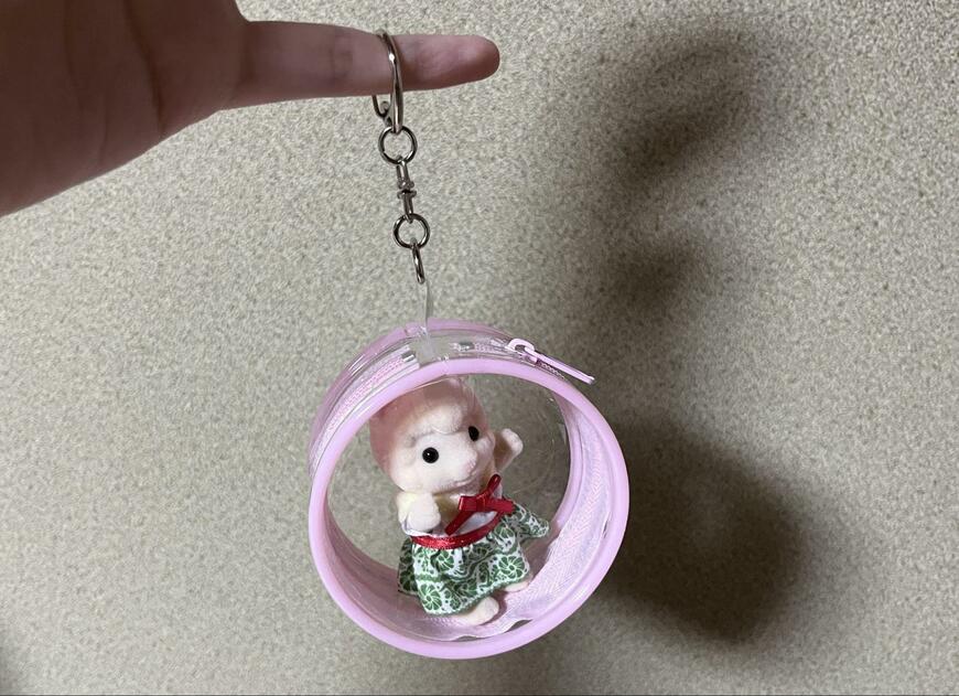 ダイソー、丸形ポーチ（ピンク、パープル）