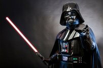 いわゆる「ネットビジネス」で年数億円稼いでいる「成功者」はどこでダークサイドに堕ちるのか