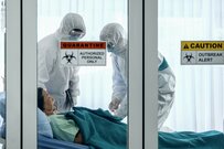 新型コロナと闘う看護師、今後は厳しい環境に？ 看護学部は急増しているが…