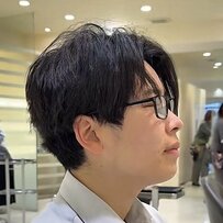 「僕も変わりたい」男性がお任せカットで大胆イメチェン！理想的な仕上がりに満面の笑み