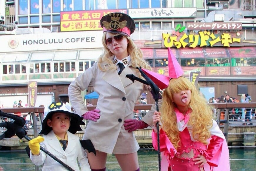 「2019年と2026年」の親子コスプレ写真　大きく成長した「子どもの姿と衣装のクオリティ」に反響