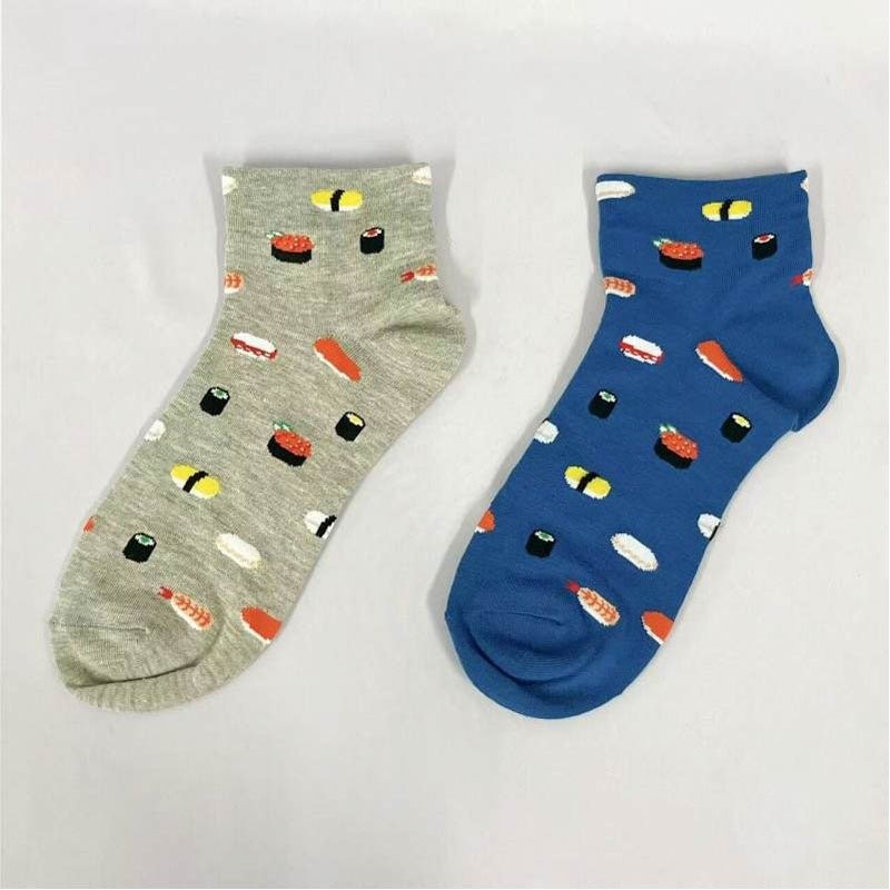 出所：キャンドゥ公式　婦人アンクル丈靴下　お寿司総柄