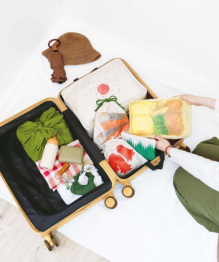 出所：ブルーブルーエ公式　旅するお弁当ポーチ3点セット