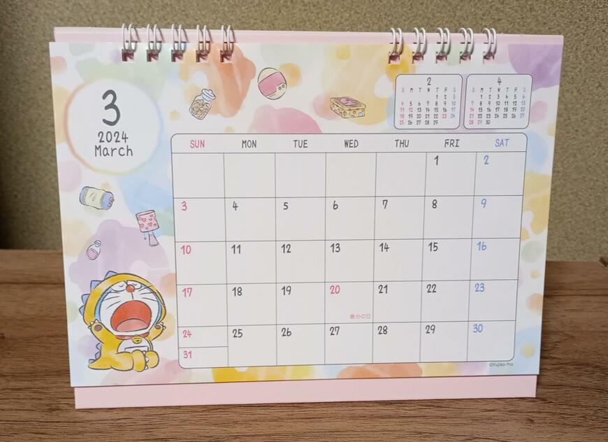 出所：筆者撮影（ダイソー、卓上カレンダー（I'm Doraemon））