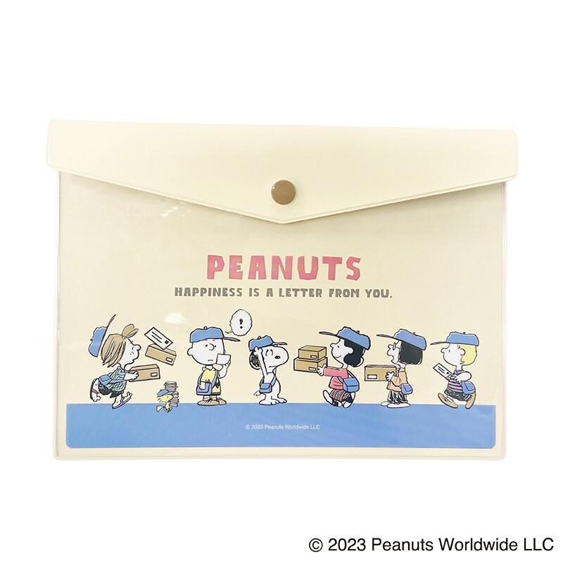 スヌーピーの郵便局限定グッズが大人気】スヌーピーたちが郵便局員に