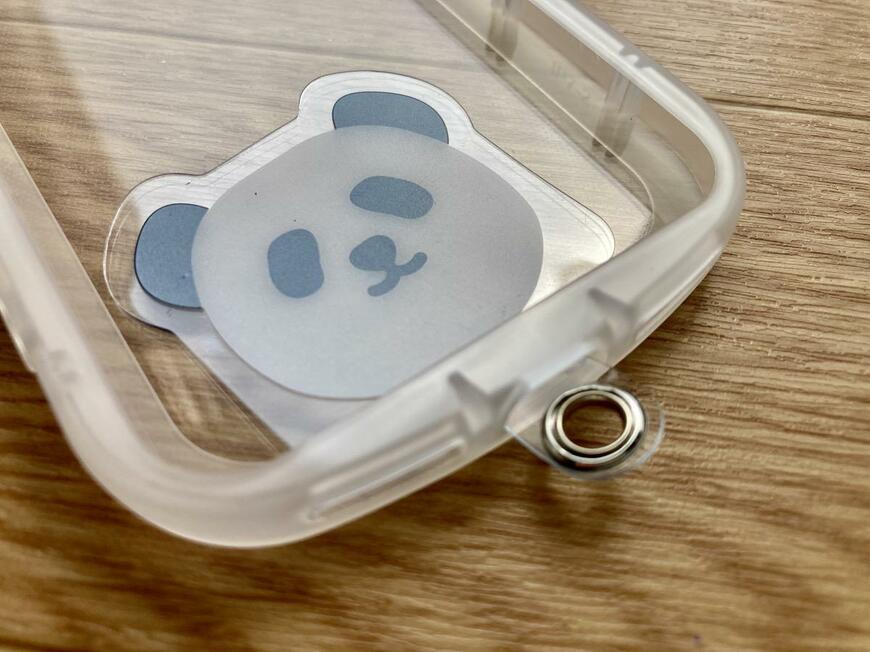 セリア「クマ＆パンダ スマートフォン用ストラップ」