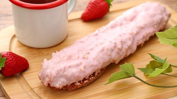 ザクザクドーナツバー　いちごチョコ