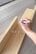 【棚DIY】ホームセンターで購入した木材→ネジで組み立てて〈ナチュラルな飾り棚〉に！「可愛いです！」の声