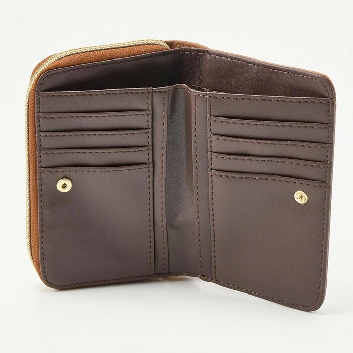 中身が一目で見渡せ、出し入れが非常にスムーズ