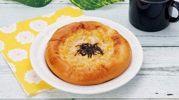 ローソンストア100の新商品：和風コーンマヨパン