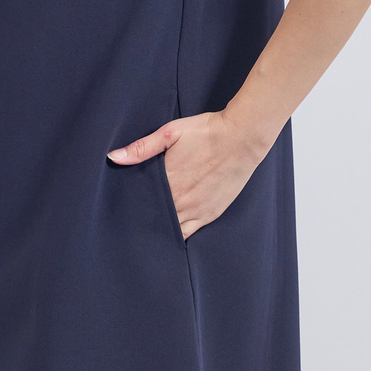 出所：ケユカ公式　キーネックジャンパースカート