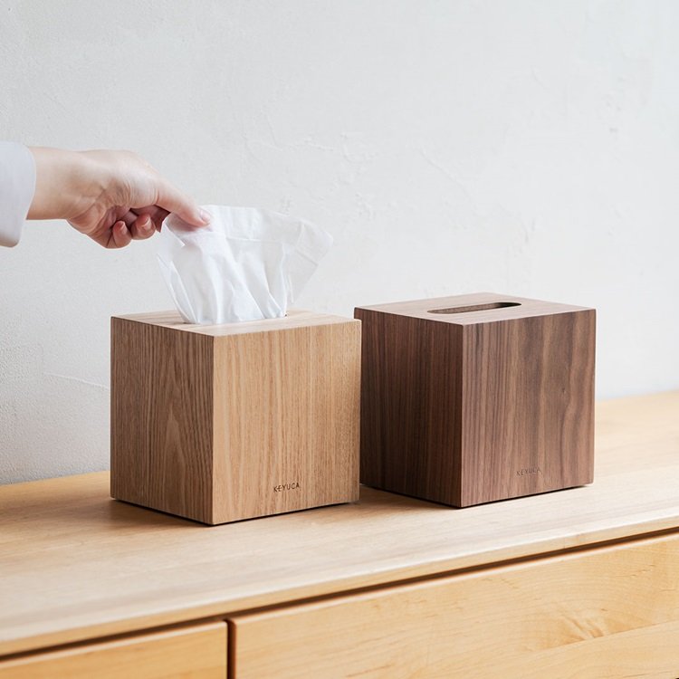 出所：ケユカ公式　クラスタ コンパクトティッシュケース 木