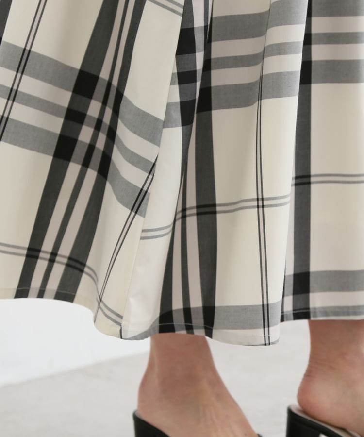 出所：ハニーズ公式通販 総柄ロングスカート