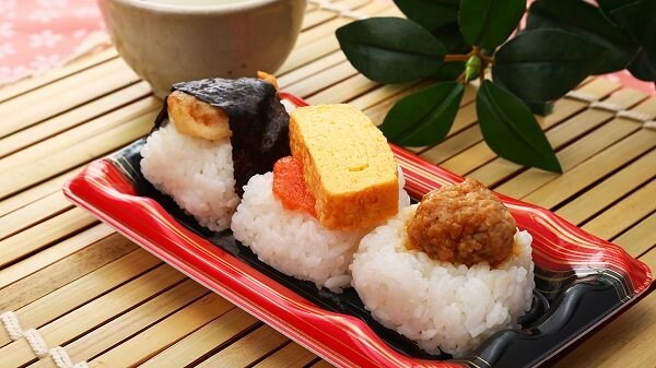 3種の具のせおにぎりセット