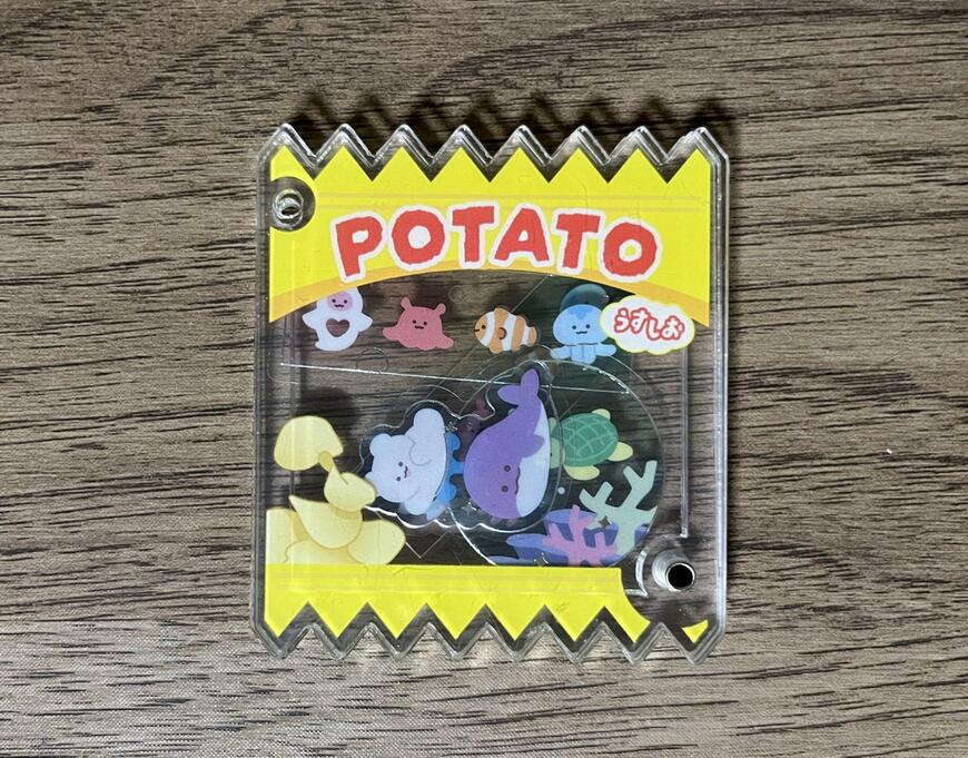 セリア、シャカシャカフレームキーホルダー お菓子風商品画像