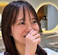 「腹いせに切ります！」彼との関係に悩むロング女性→“短くしたい”とオーダー…爽やかな印象の“スワンボブ”に変身！