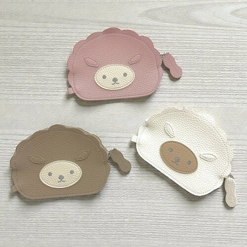 3色展開する「ひつじ」デザインはおそろい使いも楽しい