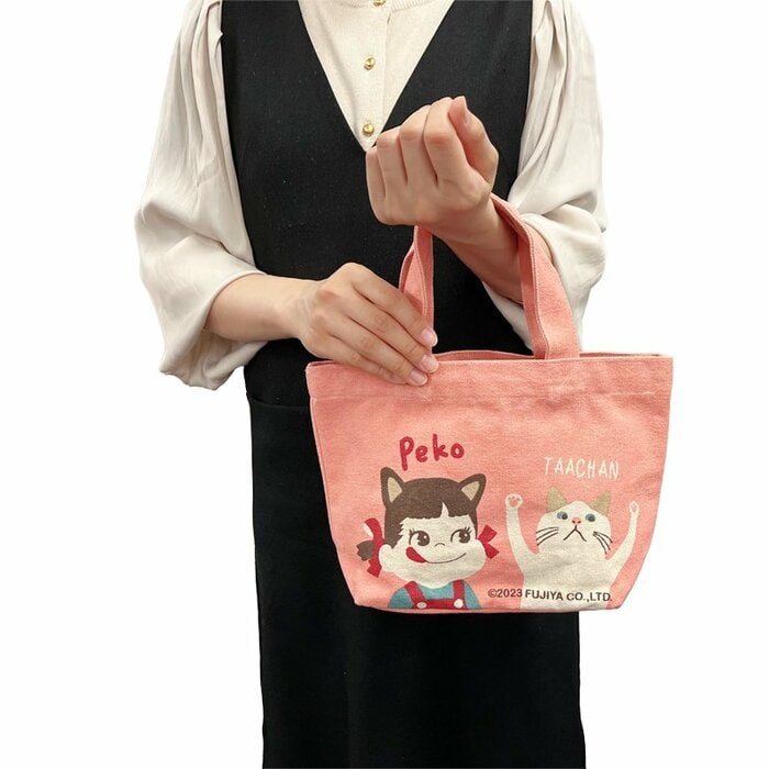 春らしさも感じられる綺麗なピンク色でさらにキュート