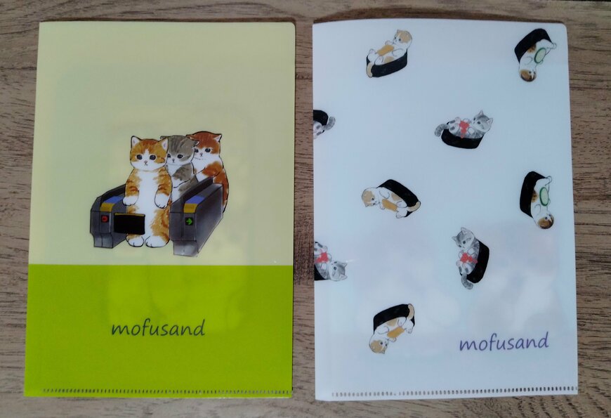 筆者撮影（セリア、mofusand A5見開きファイル2）