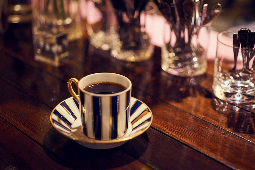 今日頼んだのはトロワブレンド。カップは徳子さんが選んでくれます。 