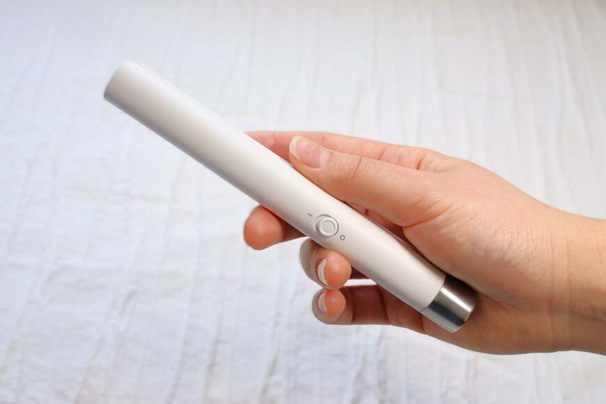 出所：ニトリ公式　モバイルヘアアイロン NY9741