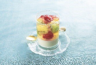 ローソンの新商品：いたがき選果　Wキウイといちご＆ヨーグルトゼリー