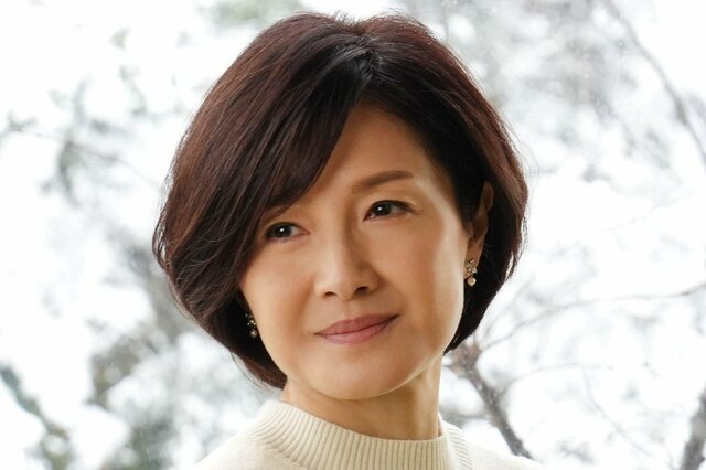 水野真紀 自宅の玄関先に植えた「ニンニク」を披露！「元気に育っています」と成長を報告 意外な家庭菜園の様子に注目