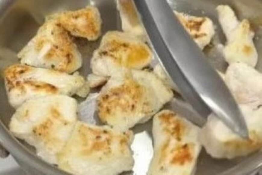 【最高すぎる】家族に作る愛情弁当の「鶏のガリマヨぽん酢」がたまらない　花の形の蒸し玉子やウインナーがおいしそう…