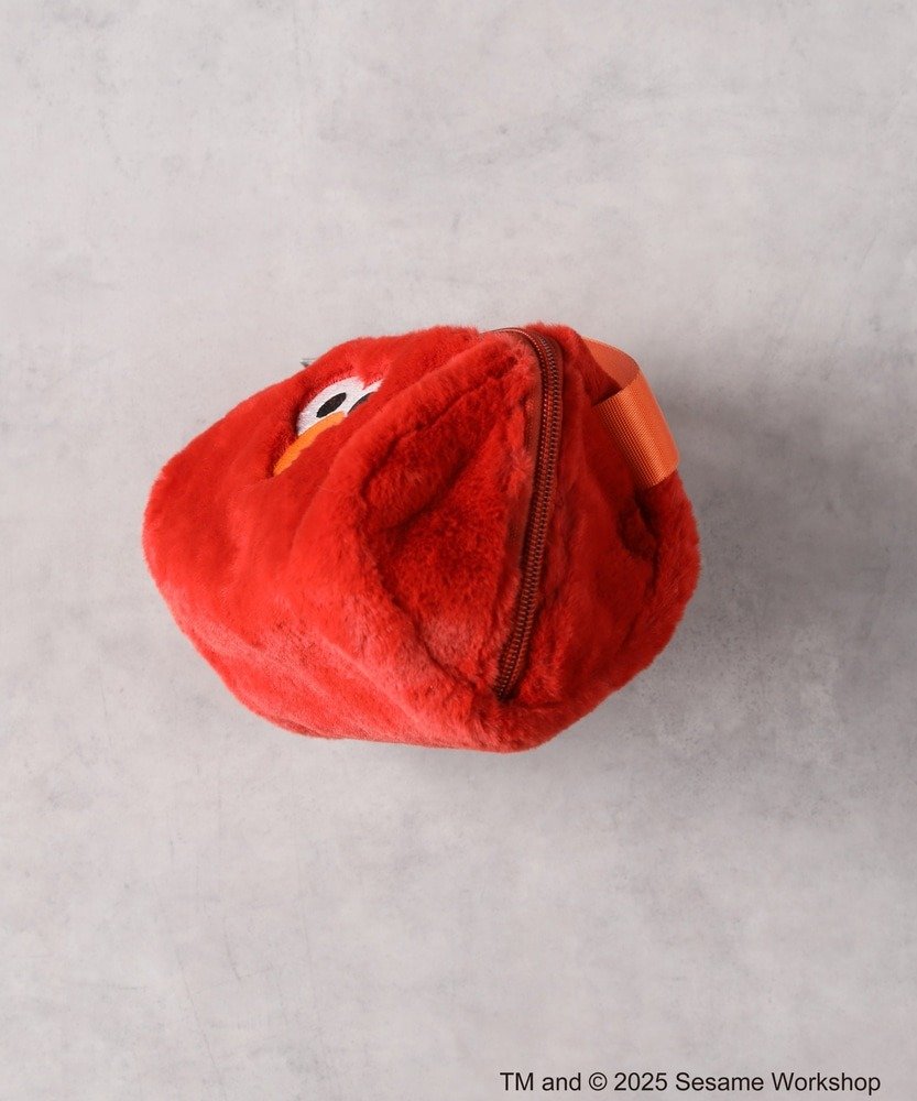 ライトオン公式　「SESAME STREET」スクエアファーポーチ（レッド側）