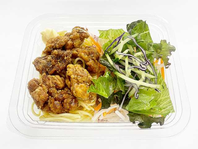 セブン-イレブンの新商品:甘辛鶏からあげのパスタサラダ