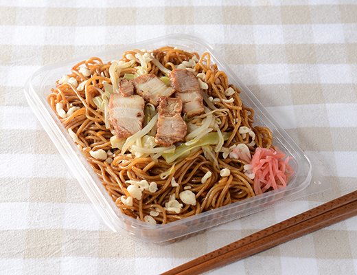 ローソンの新商品:大盛 ソース焼そば