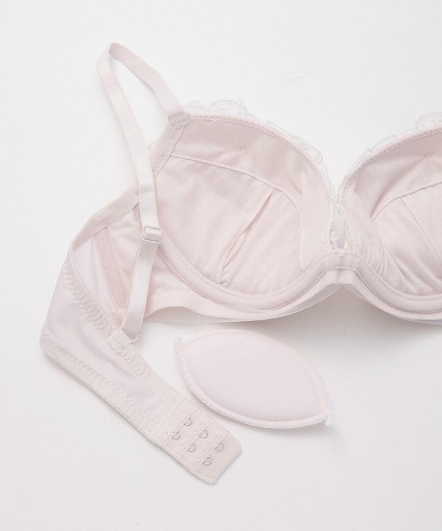 ハニーズ公式オンラインストア 花モチーフ付ブラセット　画像