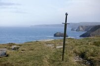 個人投資家はなぜ落ちるナイフをつかんでしまうのか