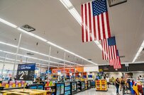 アメリカで売られている「信じられないペットグッズ」に仰天　日本では考えられない商品に「イカつい」