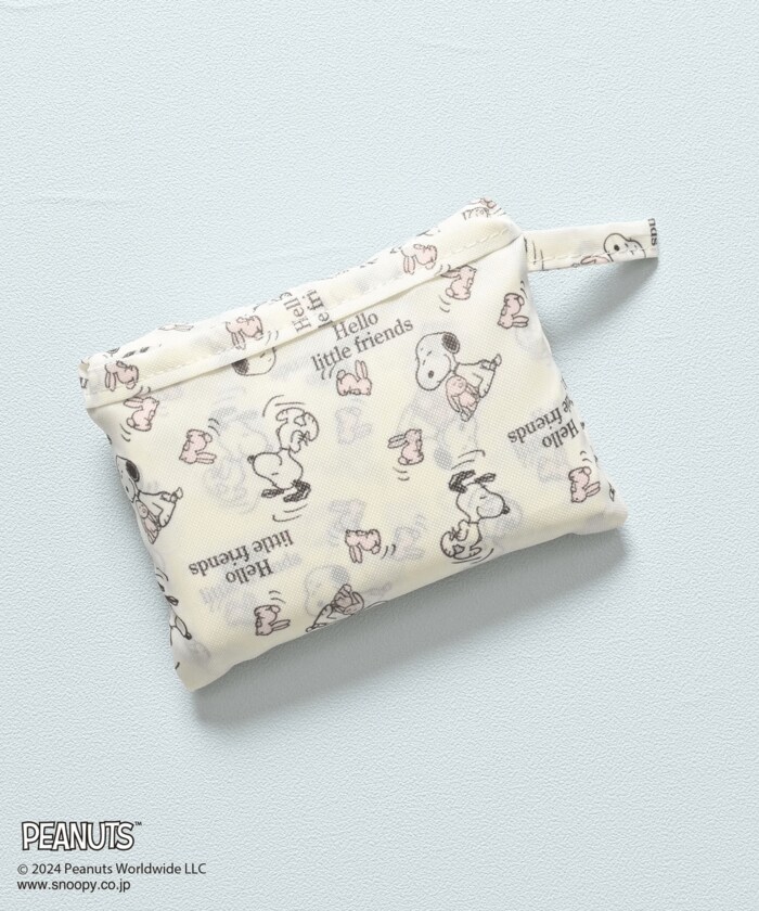 コンパクトに持ち歩ける「スヌーピーお弁当バッグ」