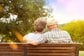 現シニア世代「年金だけで生活できない」約4割に…【70歳代夫婦世帯】老齢年金と生活費はいくら？貯蓄額も見る！