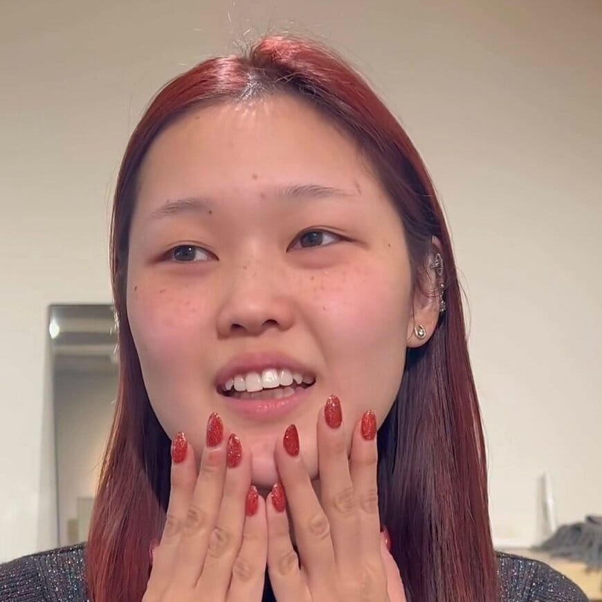 「顔が大きく見えやすい」メイクに悩む女性がプロのヘアメイクで大胆イメチェン！クールで凛とした雰囲気に大変身