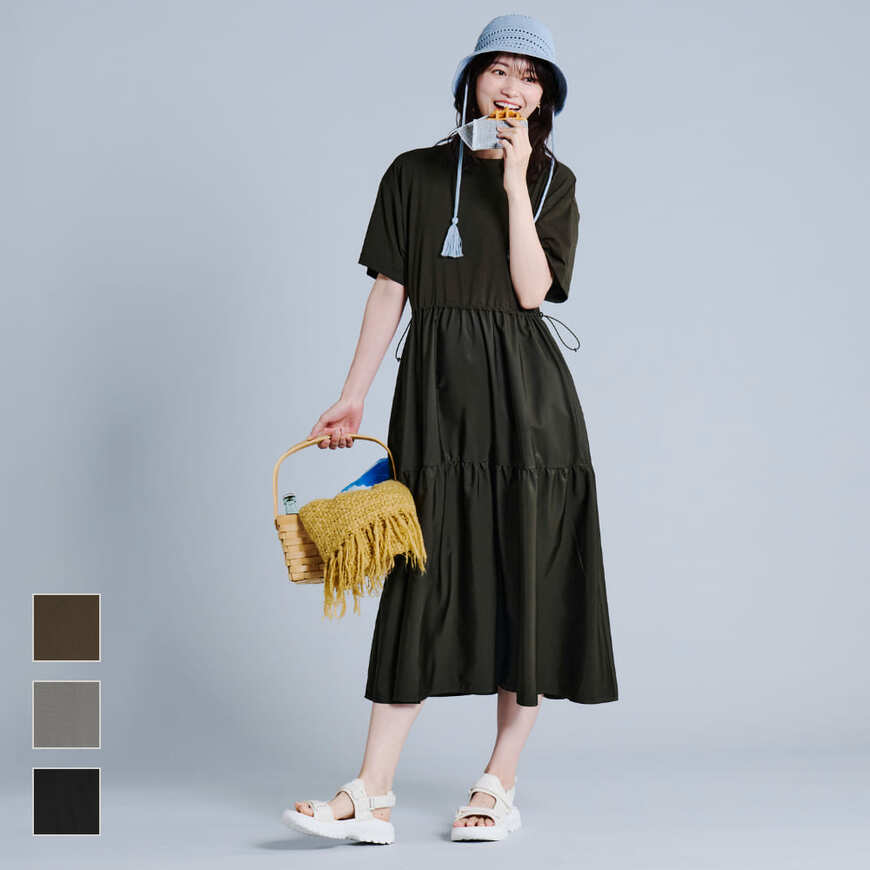 出所：ワークマン公式　レディースニュートラルフレアワンピース