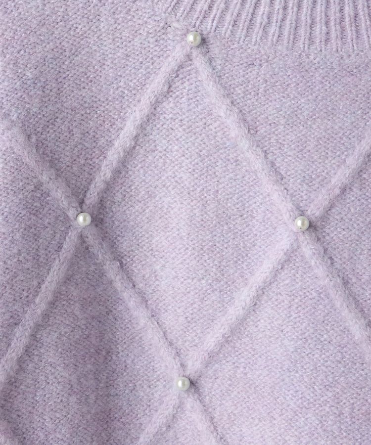 出所：ハニーズ公式通販　パール付ニット