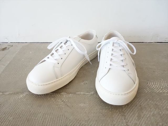 YOAK - STANLEY ¥25,920（税込）