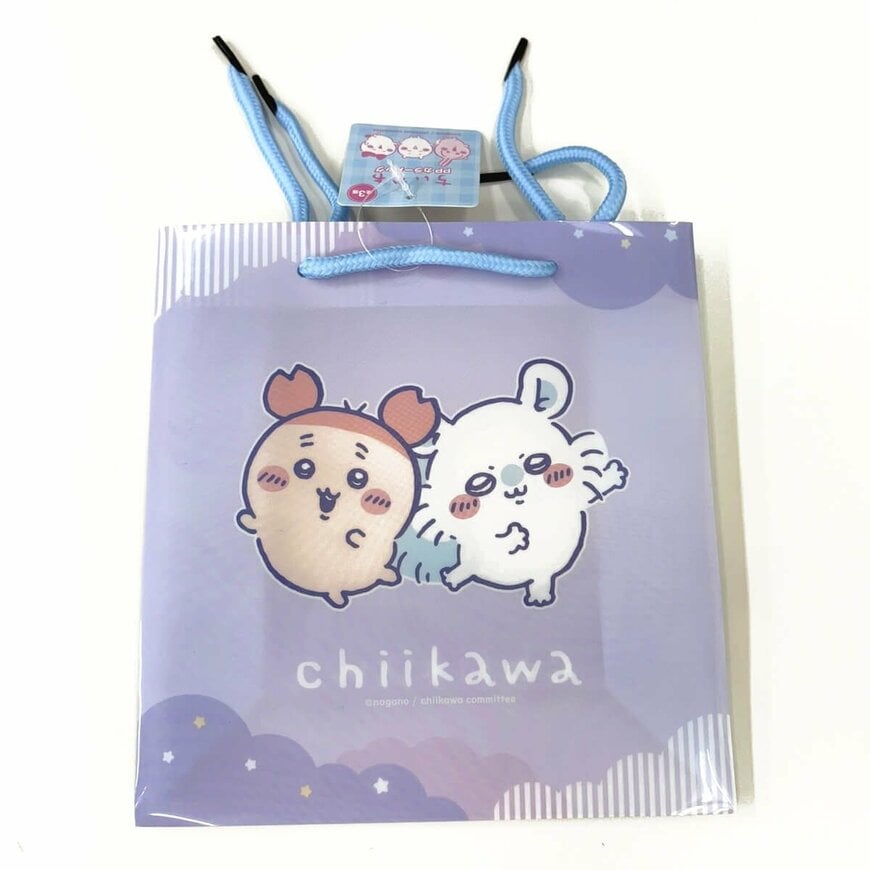 出所：ワッツ公式　ちいかわ PPカラーバッグ（ブルー）