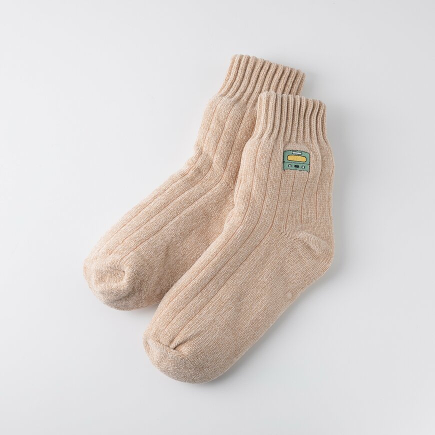 出所：日本エー・アイ・シー株式会社　アラジン 裏ボアソックス(ルームソックス)