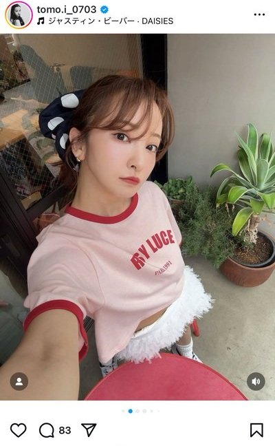 出所：板野友美のInstagram（@tomo.i_0703）参照日：2025年7月20日